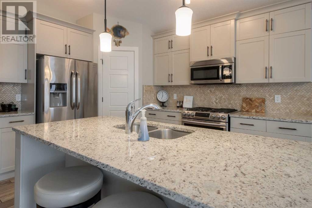 72 Riverhurst Cove W, Lethbridge, Alberta  T1K 7A3 - Photo 10 - A2207352
