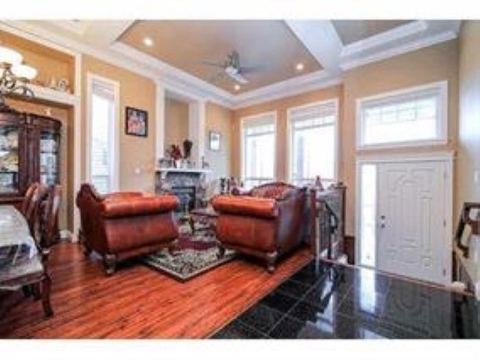 Property at 14160 62A AVENUE image 3