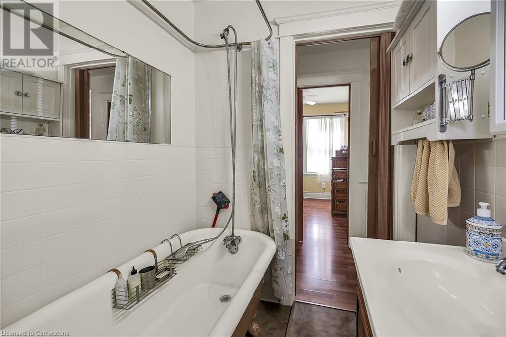 49 Craigmiller Avenue, Hamilton, Ontario  L8L 3H9 - Photo 28 - 40735885