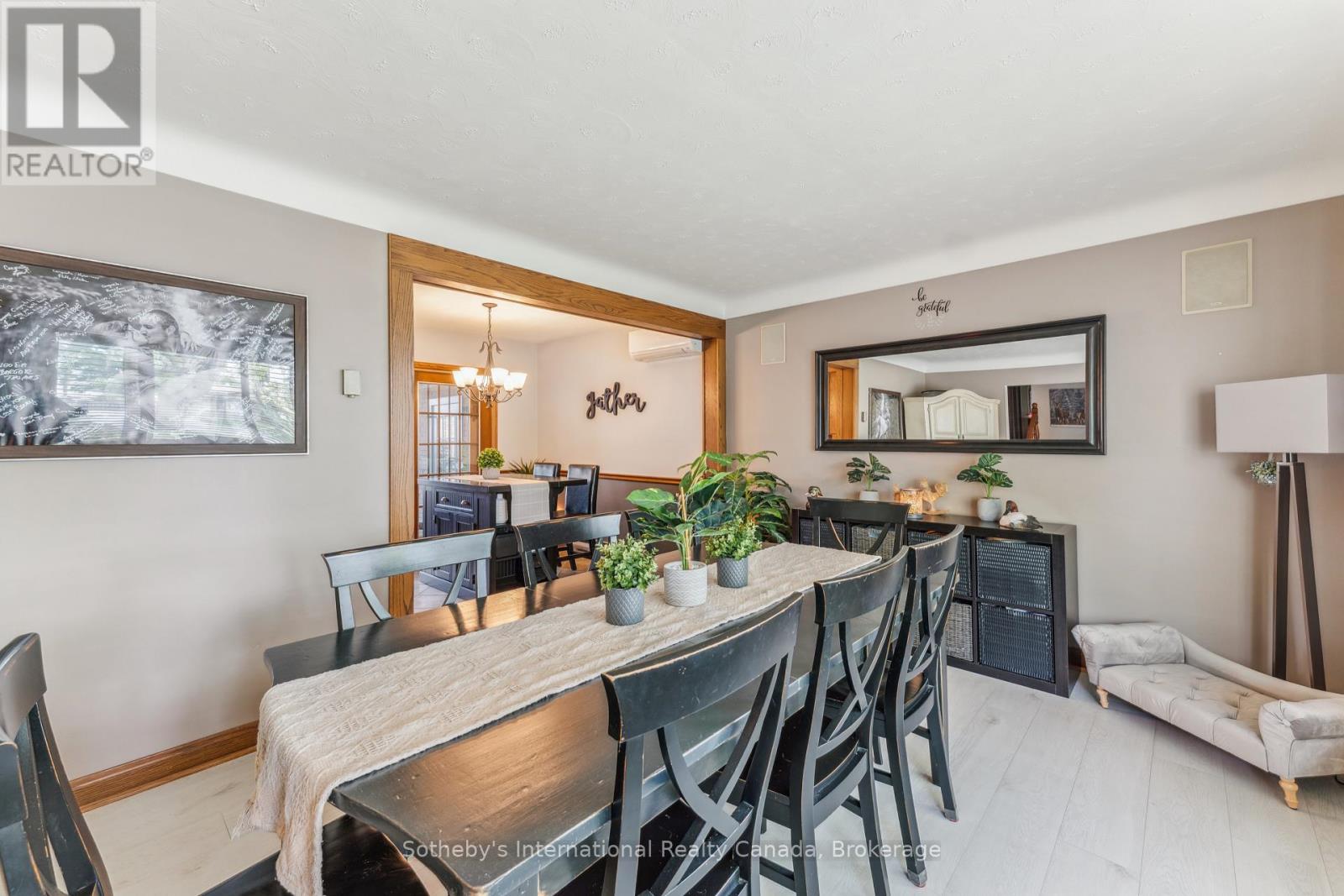 6845 Wilinger Street, Niagara Falls, Ontario  L2J 2B5 - Photo 10 - X12196467