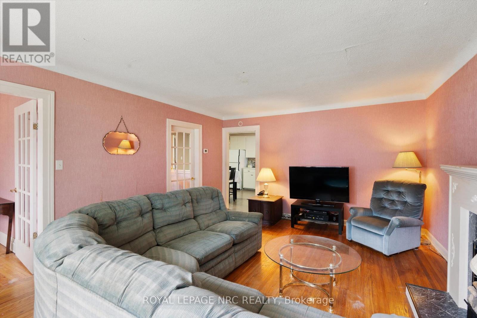154 Dalhousie Avenue, St. Catharines, Ontario  L2N 4X7 - Photo 5 - X12196381