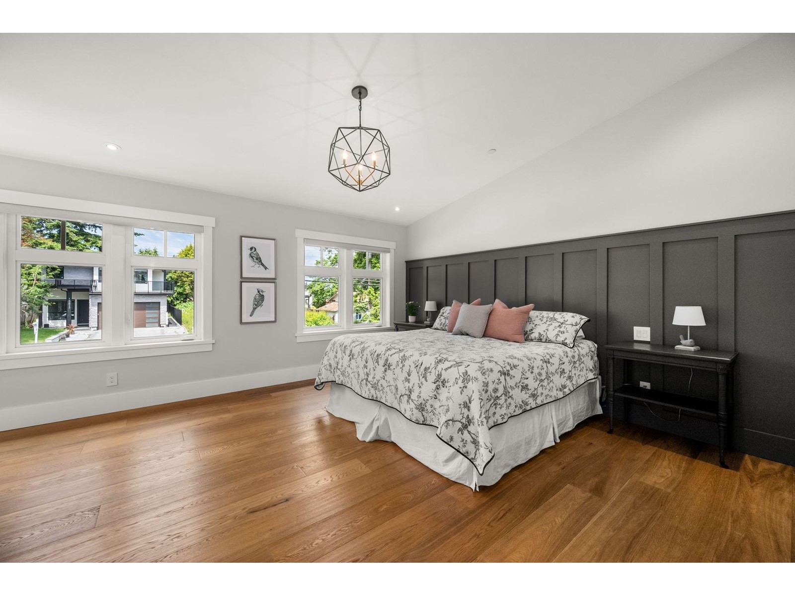 15682 Thrift Avenue, White Rock, British Columbia  V4B 2M4 - Photo 18 - R3008687