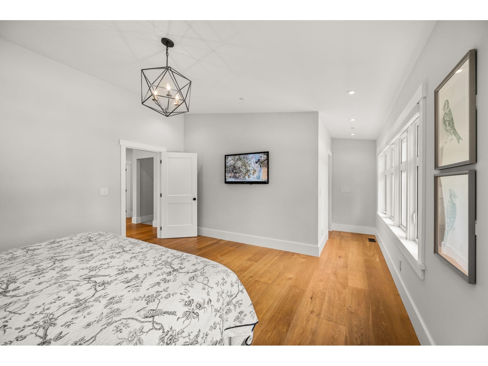 15682 Thrift Avenue, White Rock, British Columbia  V4B 2M4 - Photo 19 - R3008687