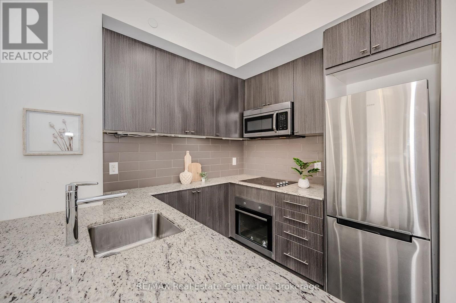 523 - 18 Rean Drive, Toronto, Ontario  M2K 0C7 - Photo 5 - C12196390