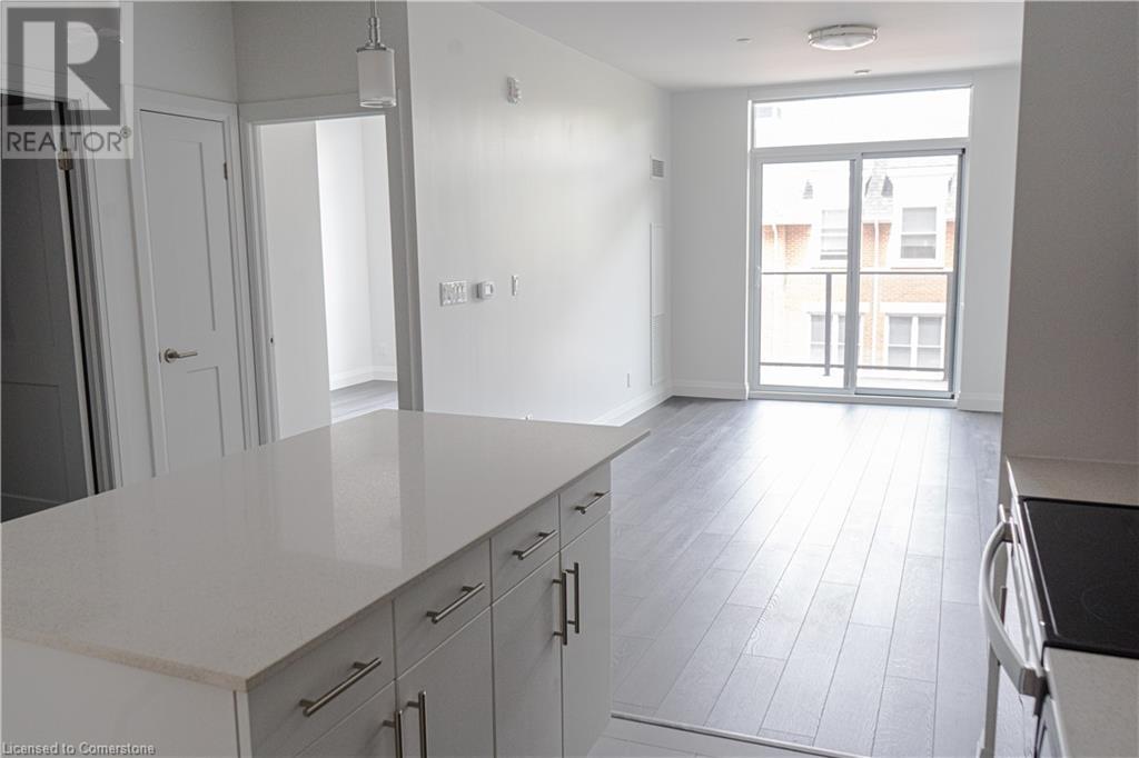 399 Queen Street S Unit# 215, Kitchener, Ontario  N2G 0C4 - Photo 2 - 40737598