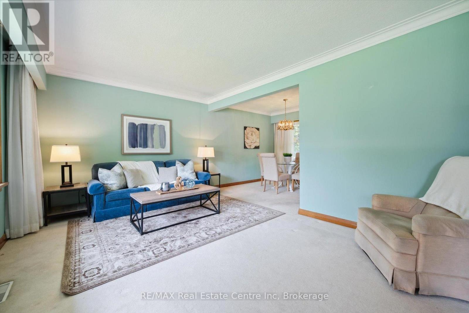 12 Gladstone Avenue, Guelph, Ontario  N1E 1L6 - Photo 2 - X12196371