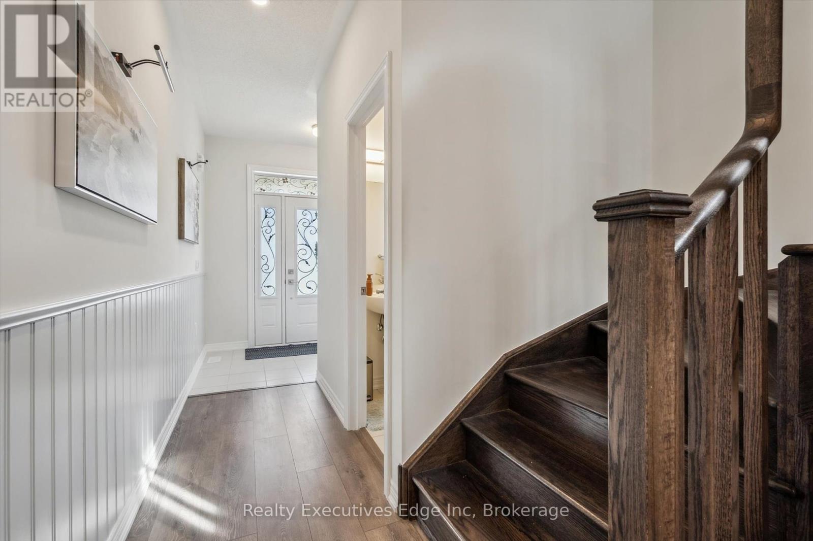 55 Povey Road, Centre Wellington (Fergus), Ontario  N1M 2W3 - Photo 5 - X12196377