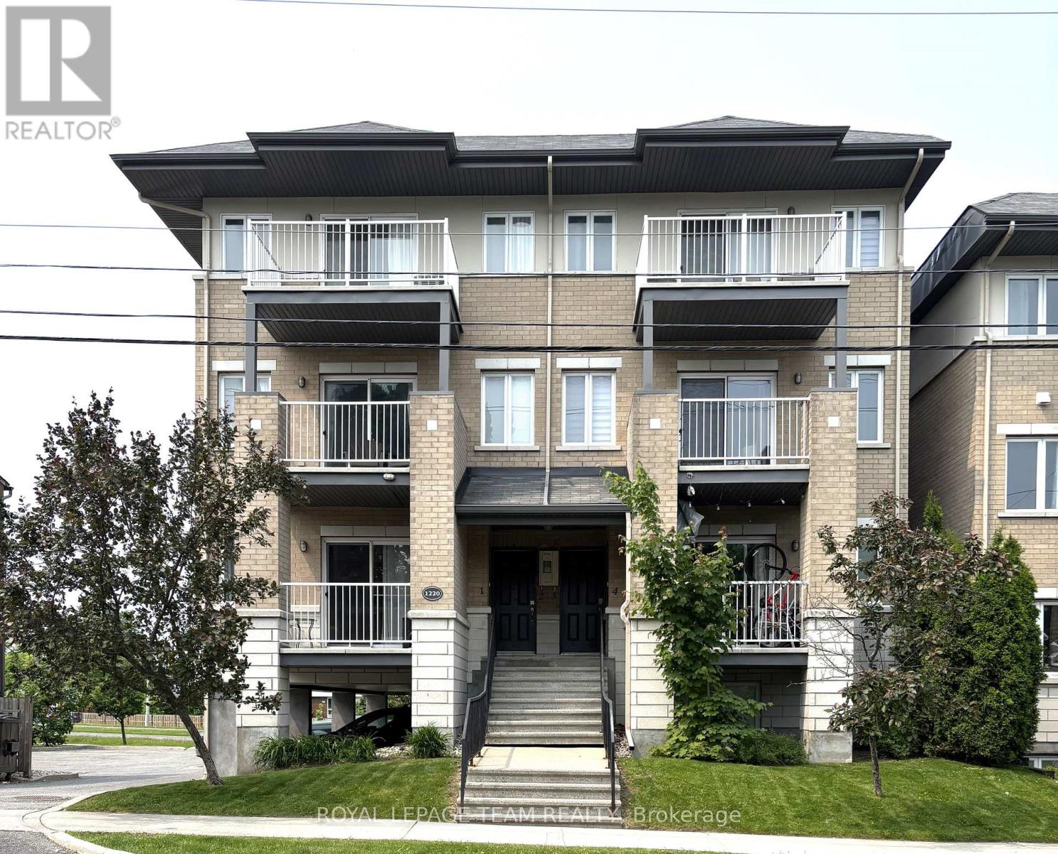 Property at 4 - 1220 MCWATTERS ROAD image 1