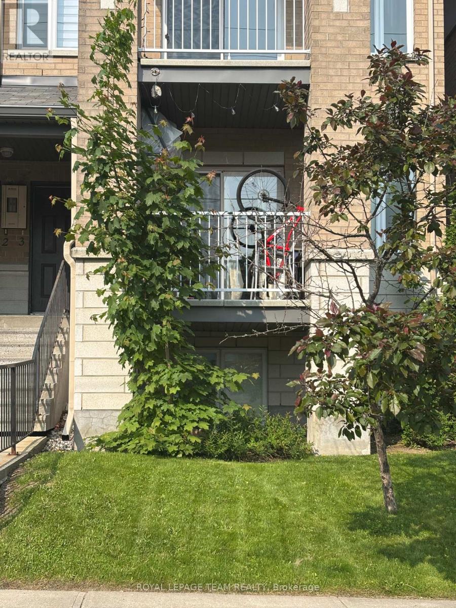 4 - 1220 Mcwatters Road, Ottawa, Ontario  K2C 3Y1 - Photo 7 - X12196384