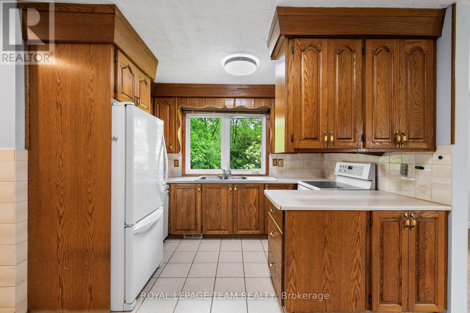 4740 Dunning Road, Ottawa, Ontario  K4B 1J1 - Photo 8 - X12196430
