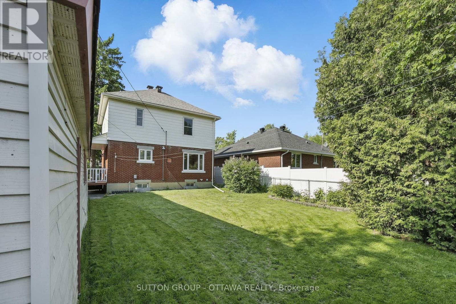 483 Wolffdale Crescent, Ottawa, Ontario  K1K 1N6 - Photo 37 - X12196469
