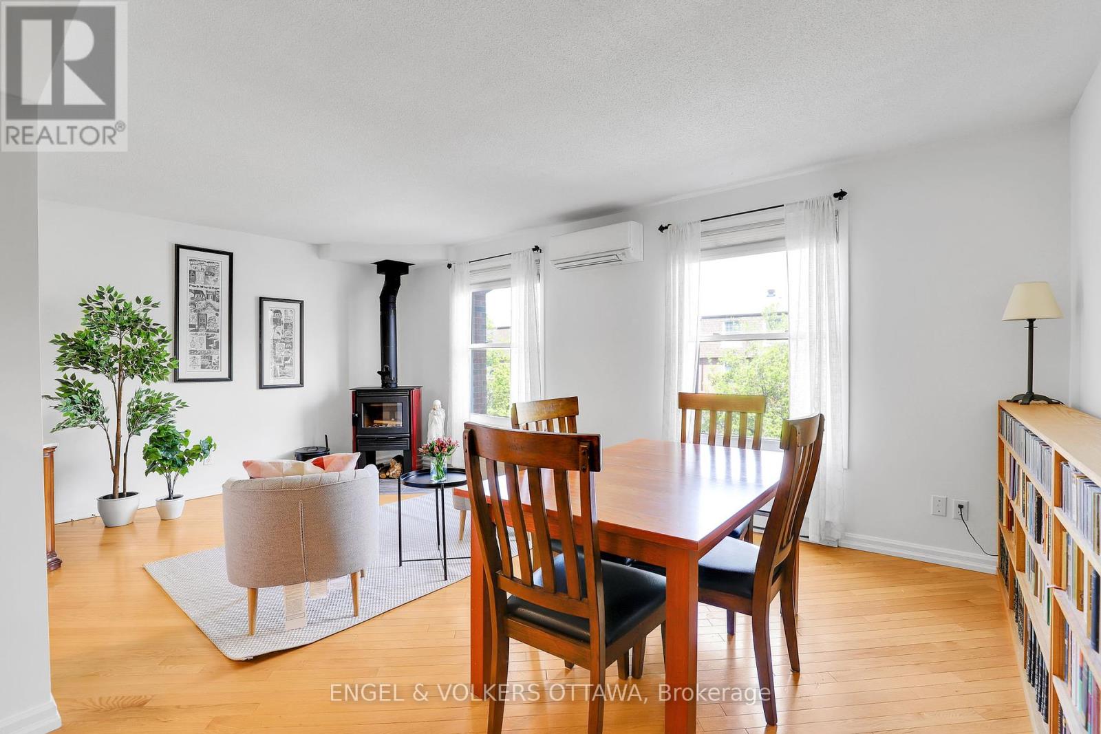 1089 Borden Side Road, Ottawa, Ontario  K2C 3P3 - Photo 11 - X12196511