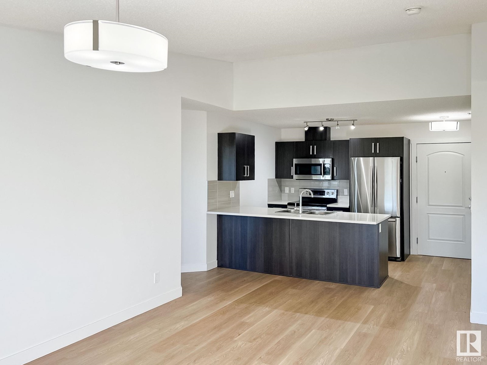Property at #406 667 WATT BV SW image 5