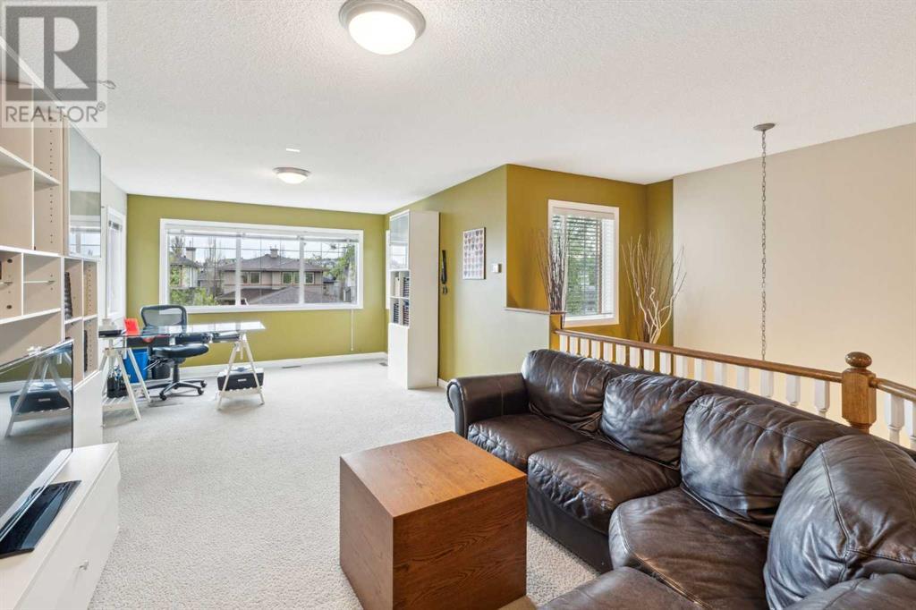 230 Panatella Circle Nw, Calgary, Alberta  T3K 5Y1 - Photo 27 - A2220458