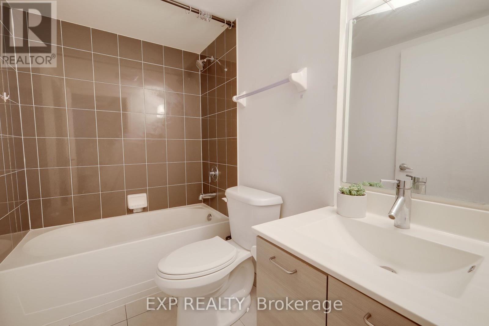 322 - 20 Joe Shuster Way, Toronto, Ontario  M6K 0A3 - Photo 12 - C12196341