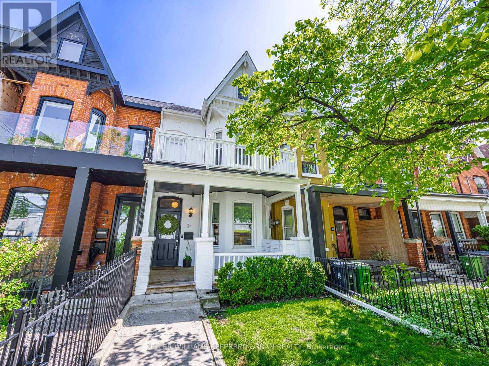 21 NORTHCOTE AVENUE, Toronto, Ontario