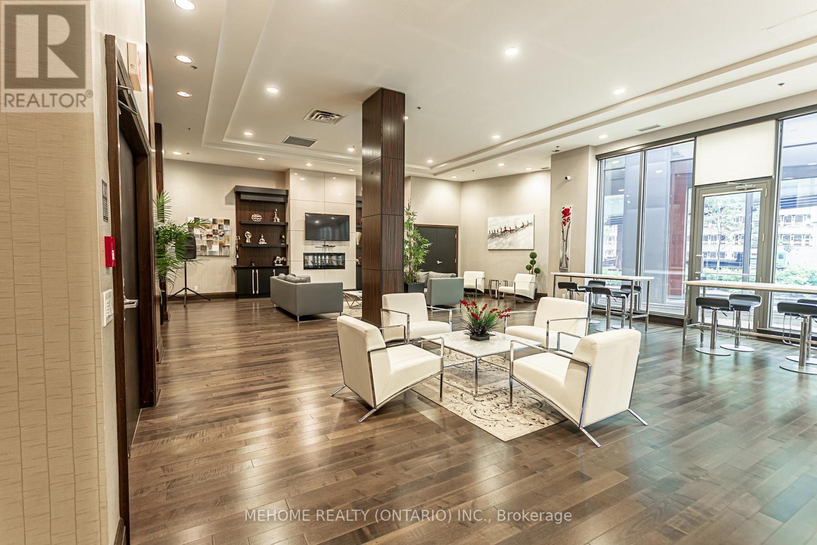702 - 19 Grand Trunk Crescent, Toronto (Waterfront Communities), Ontario  M5J 3A3 - Photo 28 - C12196514