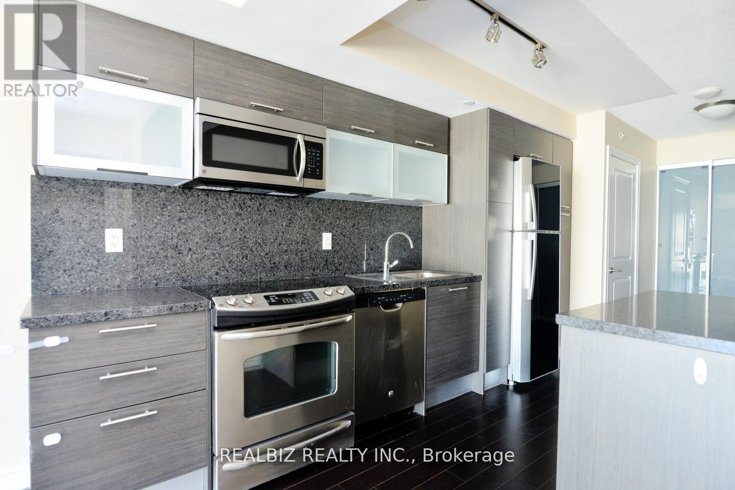 1516 - 386 Yonge Street, Toronto, Ontario  M5B 0A5 - Photo 21 - C12196522