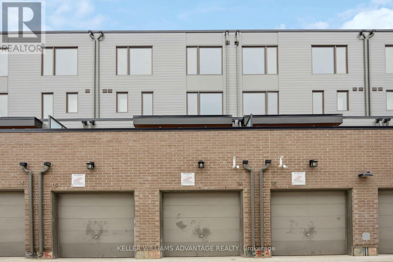16 - 88 Turtle Island Road, Toronto, Ontario  M6A 2M6 - Photo 23 - C12196537