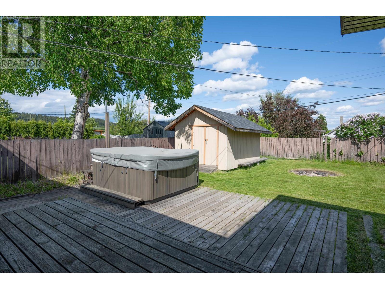 456 Gillett Street, Prince George, British Columbia  V2M 2T5 - Photo 5 - R3011445