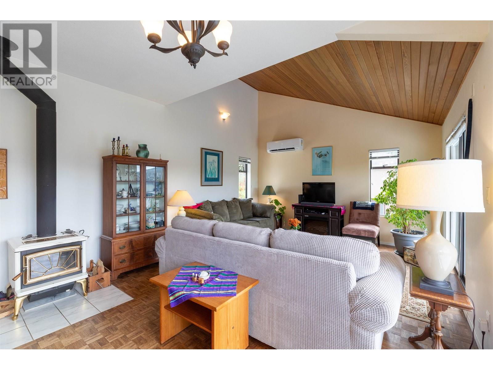 5821 Deerhorn Drive, Sechelt, British Columbia  V7Z 0E1 - Photo 13 - R2997811