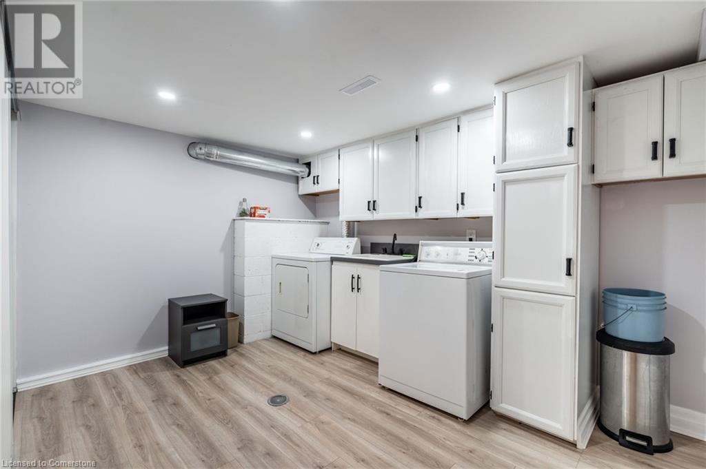 678 Mohawk Road, Ancaster, Ontario  L9G 2X3 - Photo 21 - 40737442