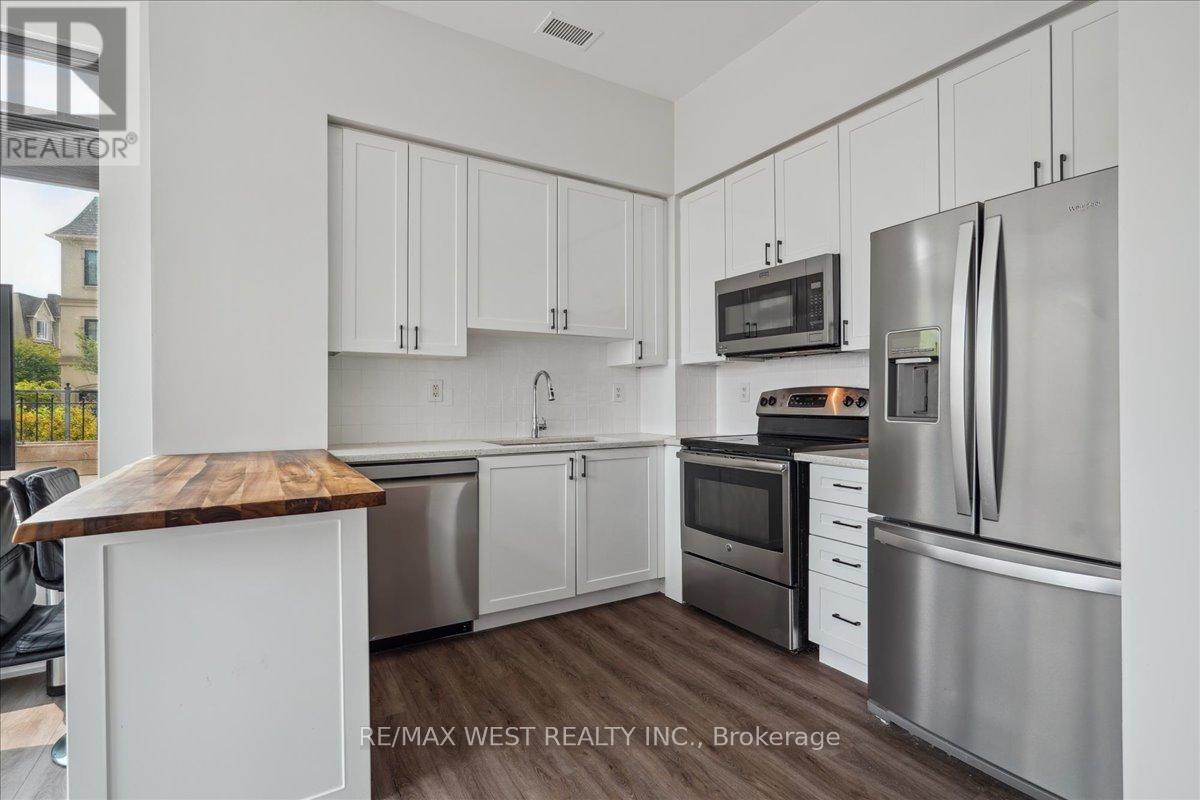 101 - 1215 Bayly Street, Pickering, Ontario  L1W 1L7 - Photo 2 - E12196395