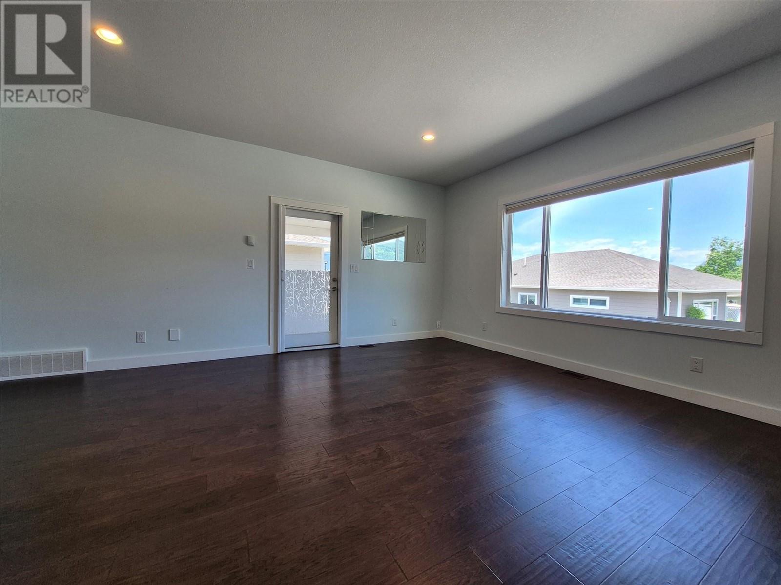 1341 30 Street Ne Unit# 3, Salmon Arm, British Columbia  V1E 0A7 - Photo 9 - 10336822