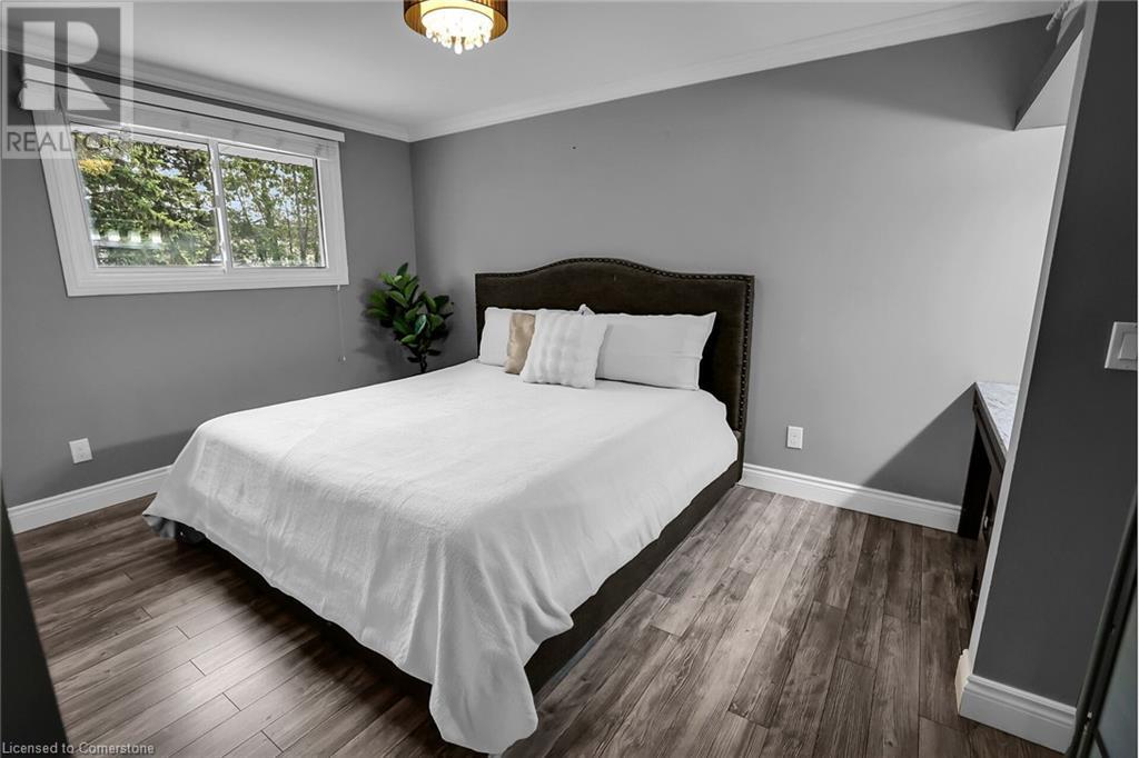 37 The Meadows, St. Catharines, Ontario  L2N 7K8 - Photo 12 - 40737571