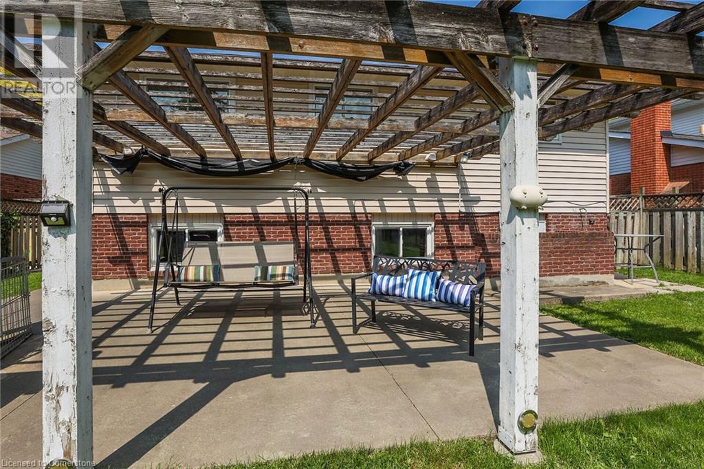 37 The Meadows, St. Catharines, Ontario  L2N 7K8 - Photo 32 - 40737571
