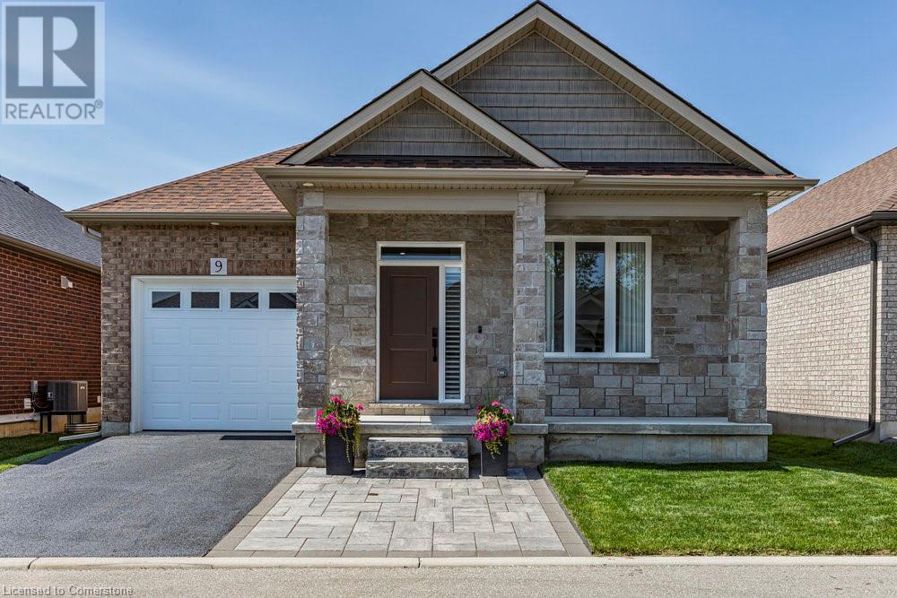 6 Beckett Drive Unit# 9, Brantford, Ontario  N3T 6E5 - Photo 3 - 40737564