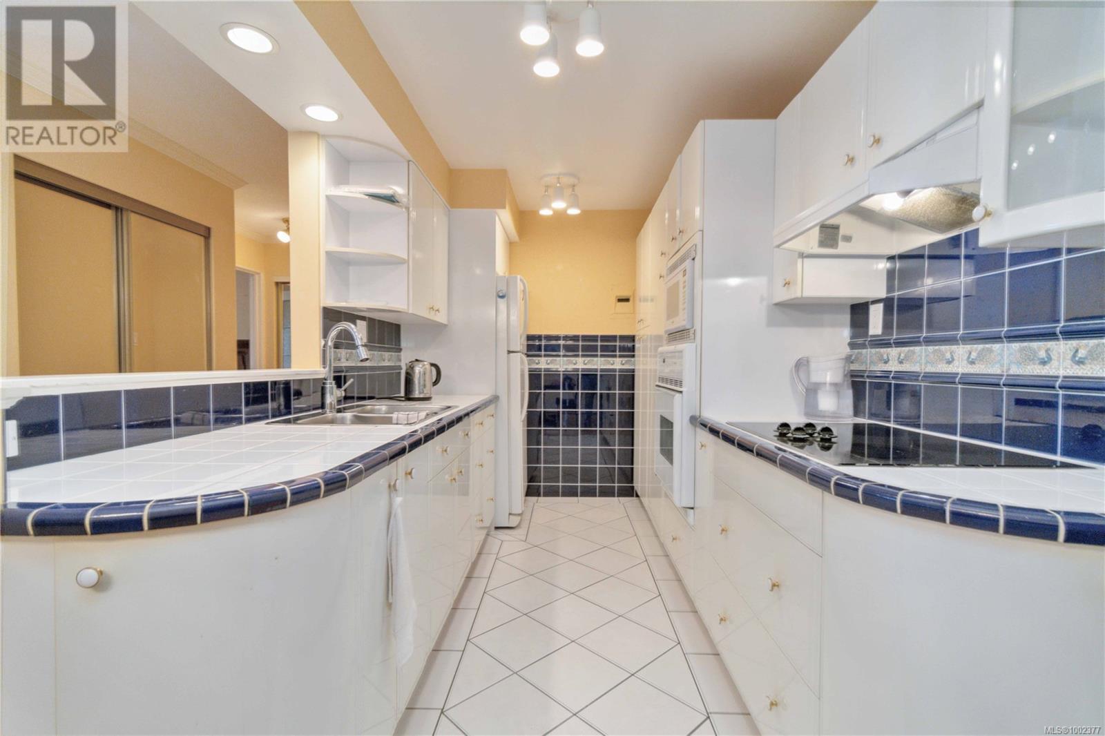104 2050 White Birch Rd, Sidney, British Columbia  V8L 2R1 - Photo 17 - 1002377