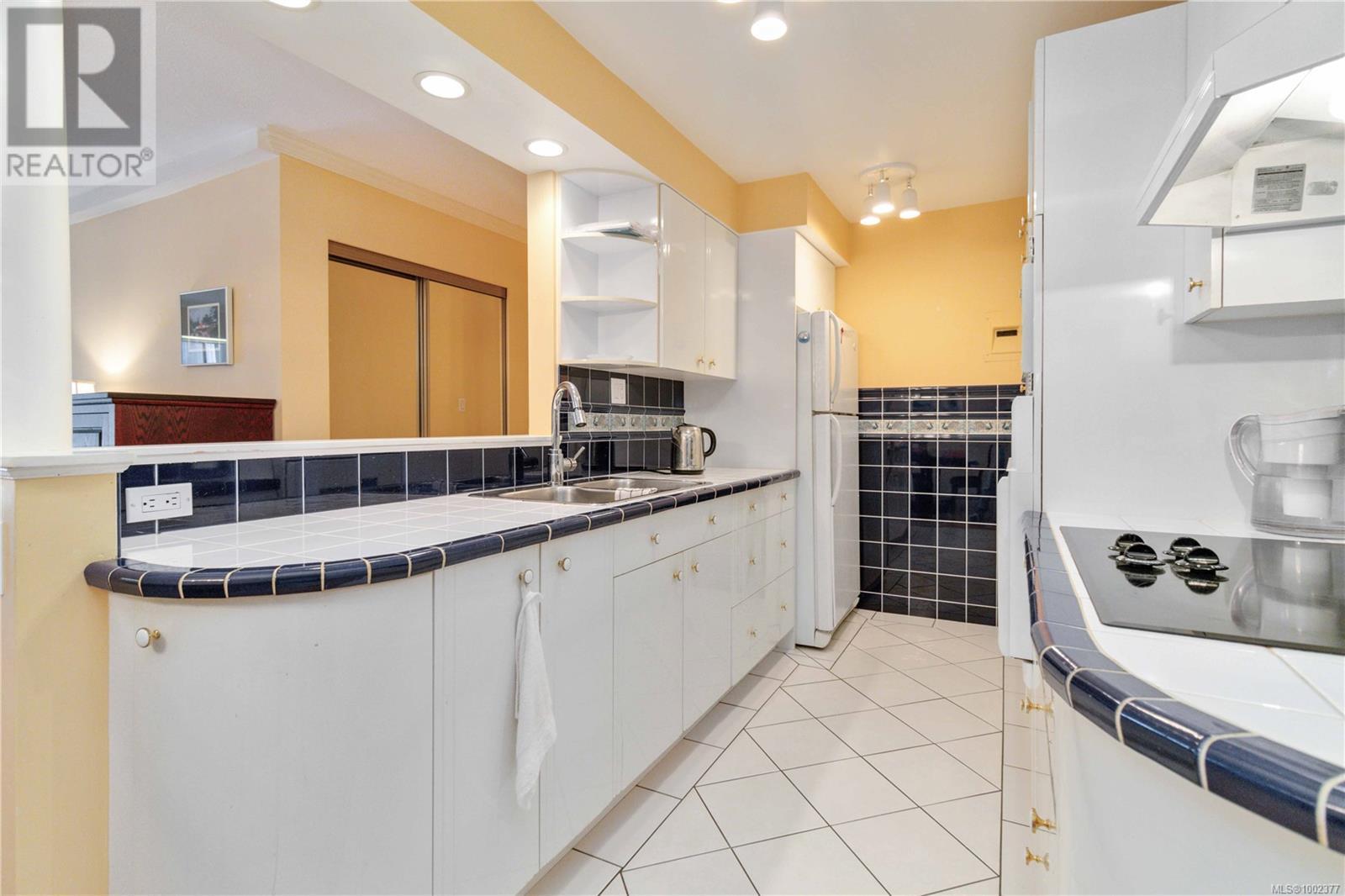 104 2050 White Birch Rd, Sidney, British Columbia  V8L 2R1 - Photo 22 - 1002377