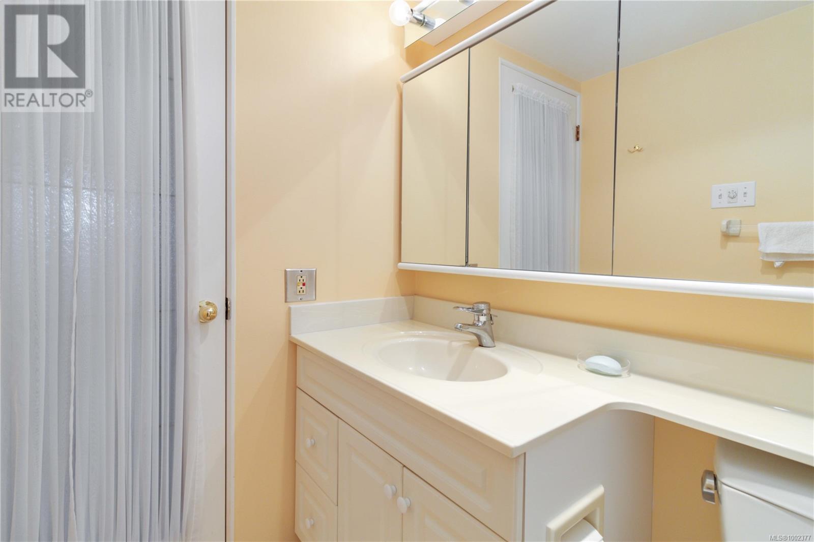 104 2050 White Birch Rd, Sidney, British Columbia  V8L 2R1 - Photo 29 - 1002377
