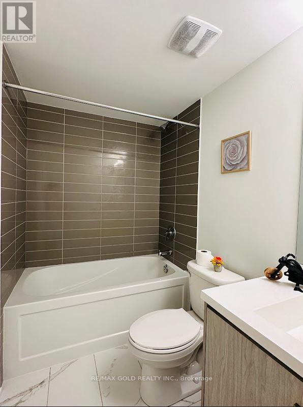 179 - 151 Honeycrisp Crescent, Vaughan, Ontario  L4T 0N7 - Photo 24 - N12115960