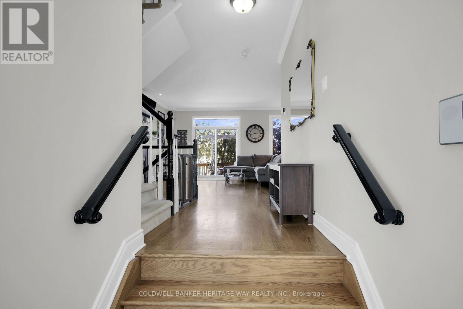 835 Woodroffe Avenue, Ottawa, Ontario  K2A 2G5 - Photo 6 - X12050408