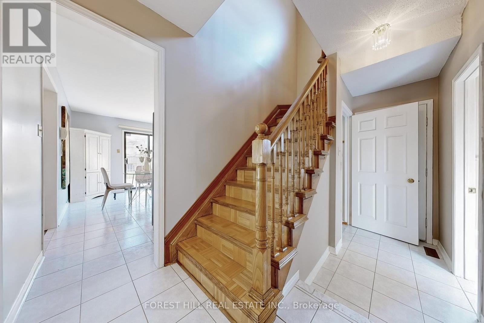 29 Arisaig Drive, Vaughan, Ontario  L6A 1V6 - Photo 17 - N12196385