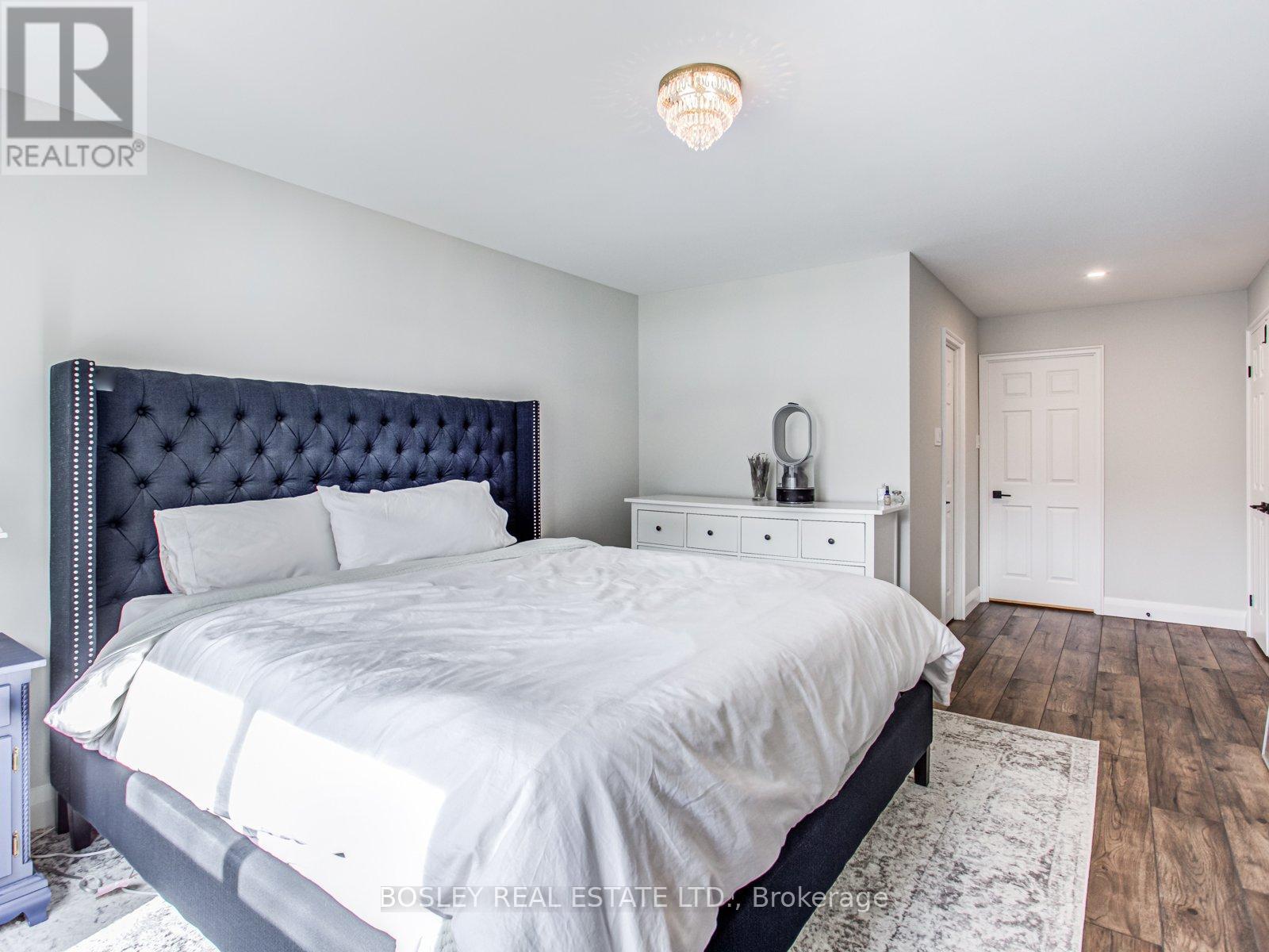 110 - 14924 Yonge Street, Aurora (Aurora Highlands), Ontario  L4G 1M7 - Photo 10 - N12196414