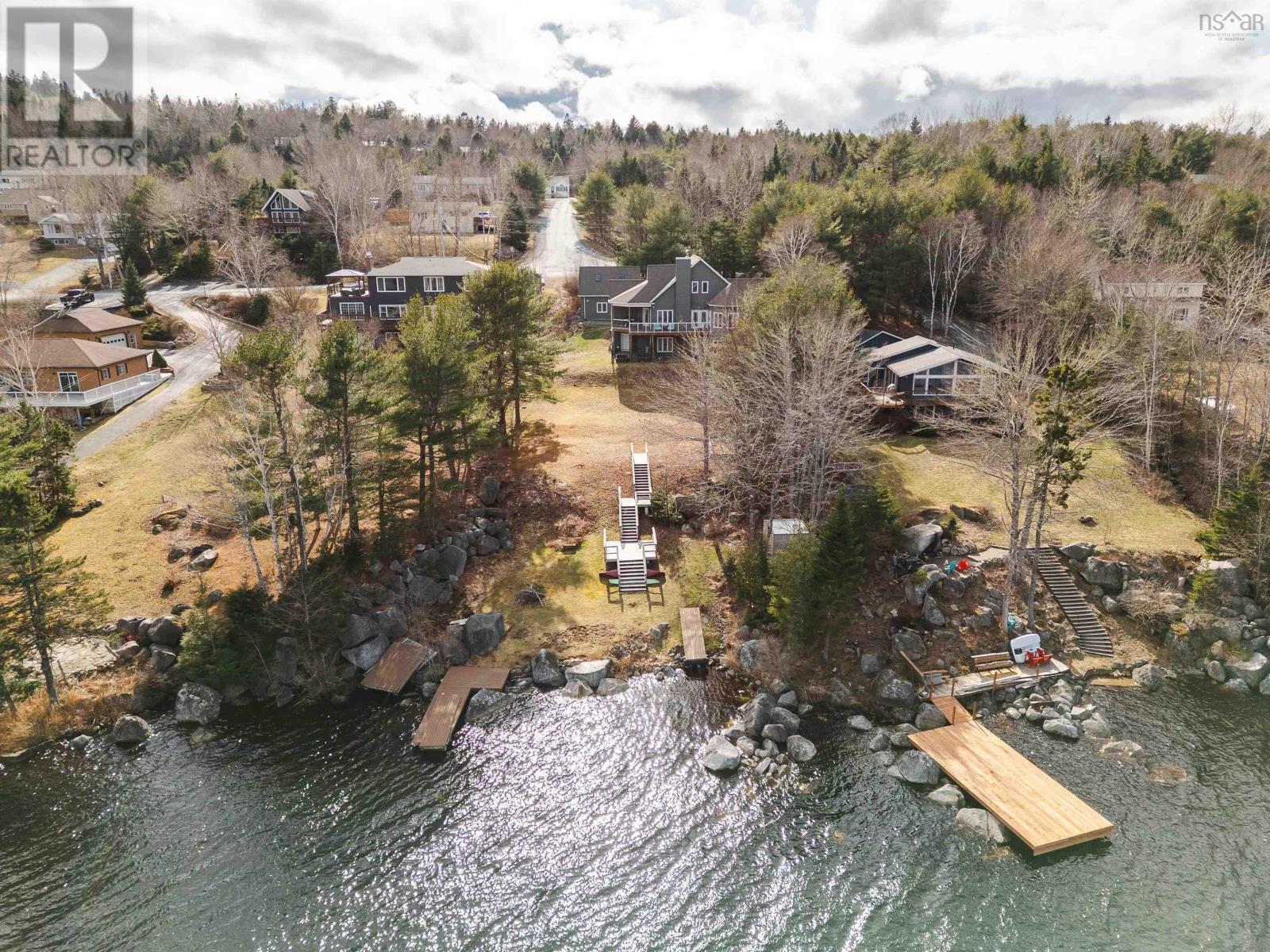 45 Nadine Drive, Porters Lake, Porters Lake, Nova Scotia  B3E 1G8 - Photo 3 - 202507225