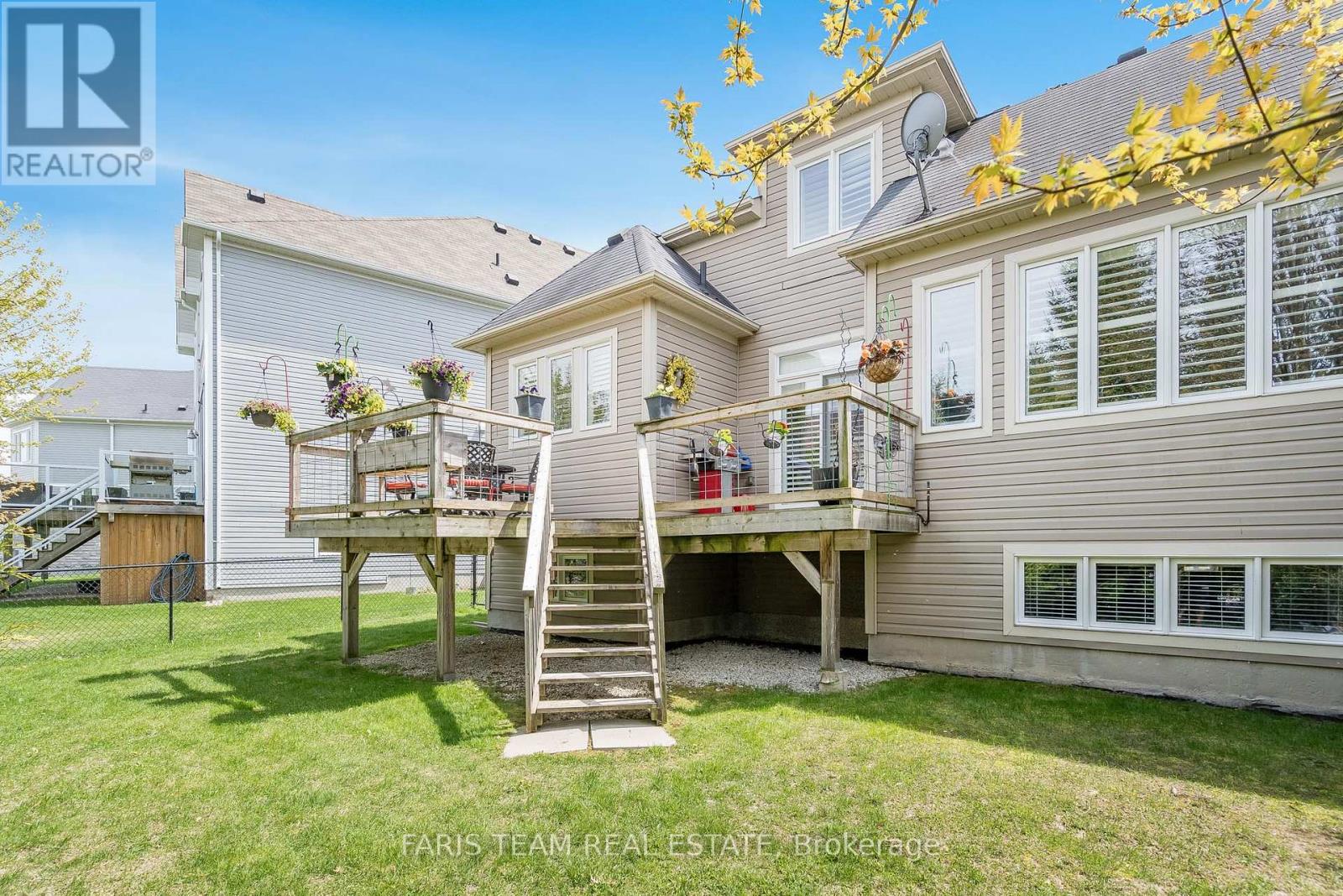 17 Waterview Road, Wasaga Beach, Ontario  L9Z 0E9 - Photo 18 - S12196311