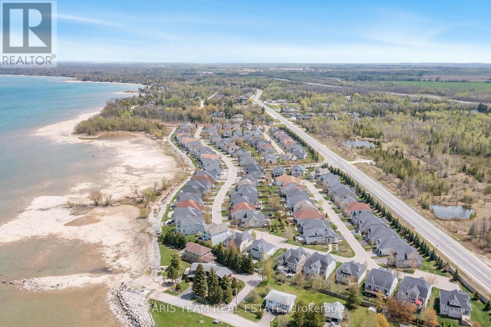 17 Waterview Road, Wasaga Beach, Ontario  L9Z 0E9 - Photo 21 - S12196311