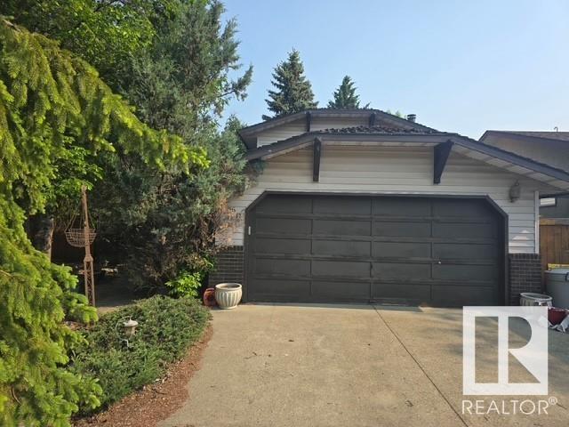 Property at 1136 49 ST NW image 2