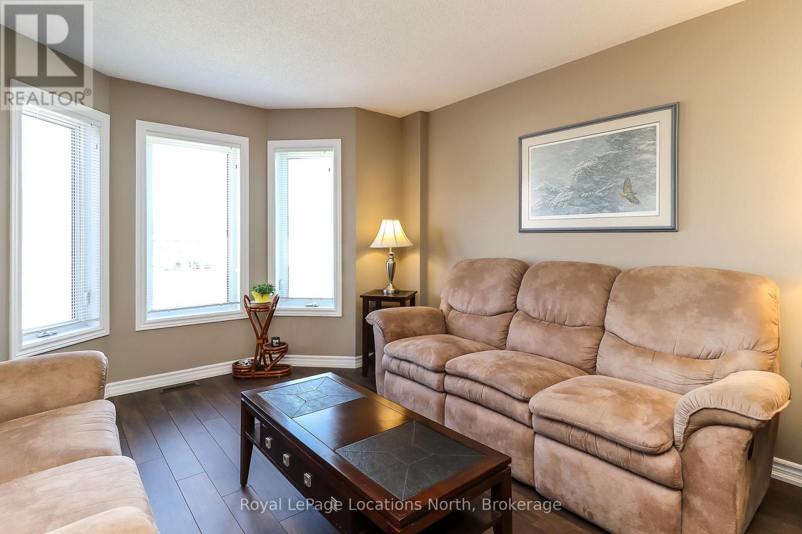 60 Leo Boulevard, Wasaga Beach, Ontario  L9Z 1C6 - Photo 25 - S12161262