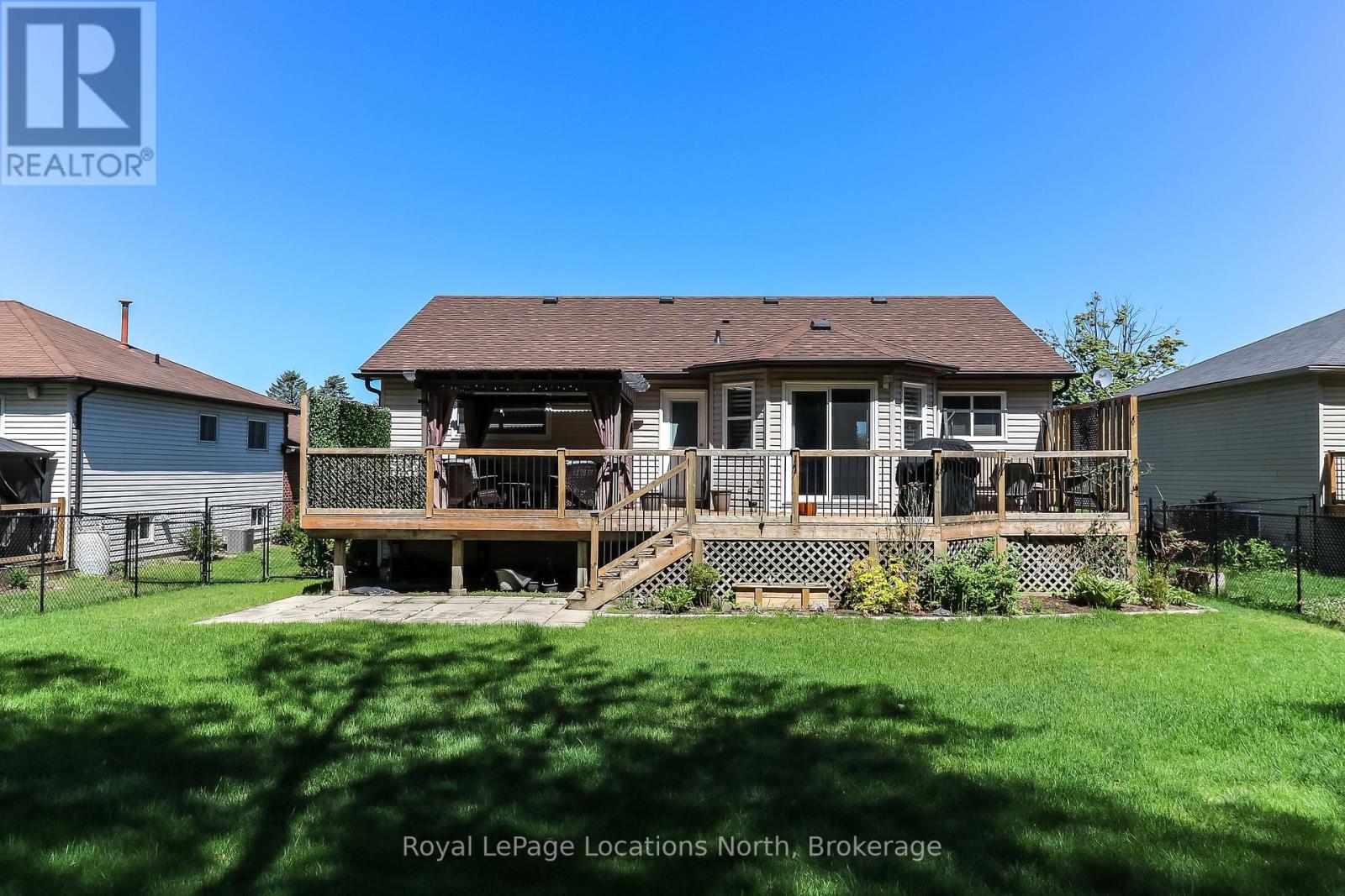 60 Leo Boulevard, Wasaga Beach, Ontario  L9Z 1C6 - Photo 5 - S12161262