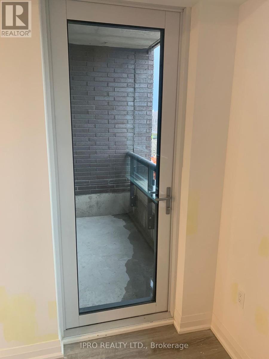 424 - 10 Gibbs Road, Toronto, Ontario  M9B 0E2 - Photo 8 - W12196340