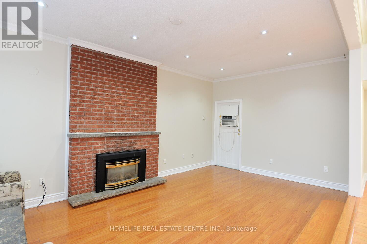 1741 Countryside Drive, Brampton, Ontario  L6R 0B7 - Photo 16 - W12196348