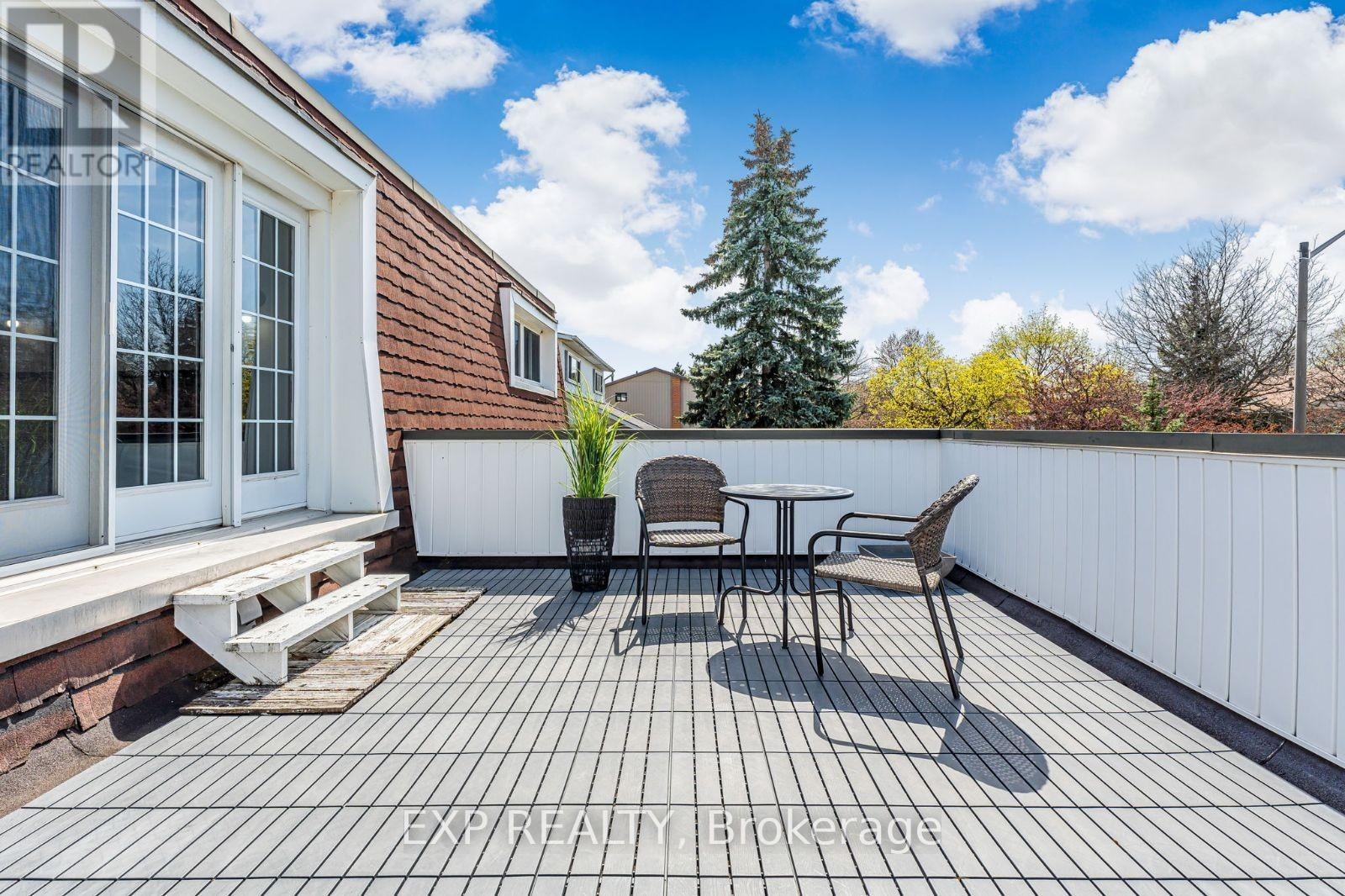 37 Kenninghall Boulevard, Mississauga, Ontario  L5N 1J5 - Photo 35 - W12196366