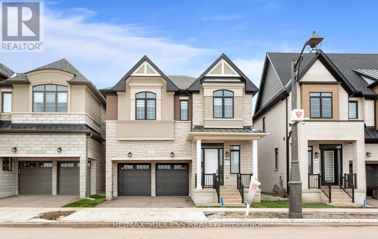 1323 PELICAN PASS PLACE N, Oakville, Ontario