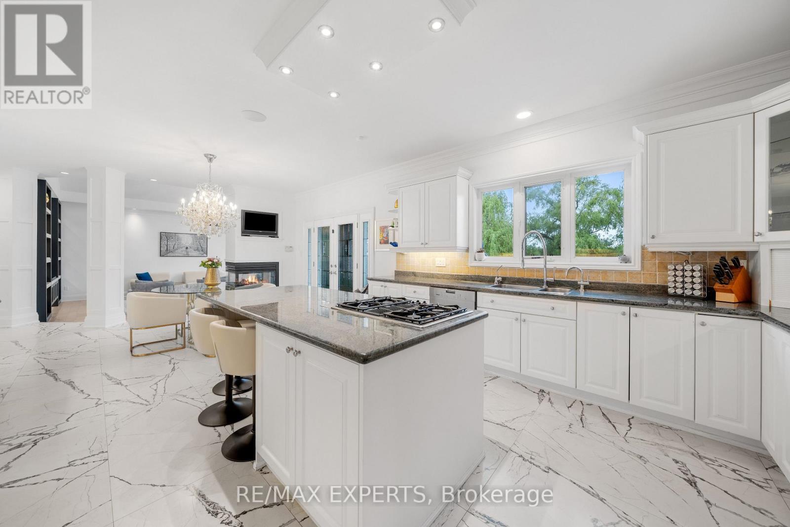 7 Bruno Ridge Drive, Caledon, Ontario  L7E 0B7 - Photo 15 - W12196410