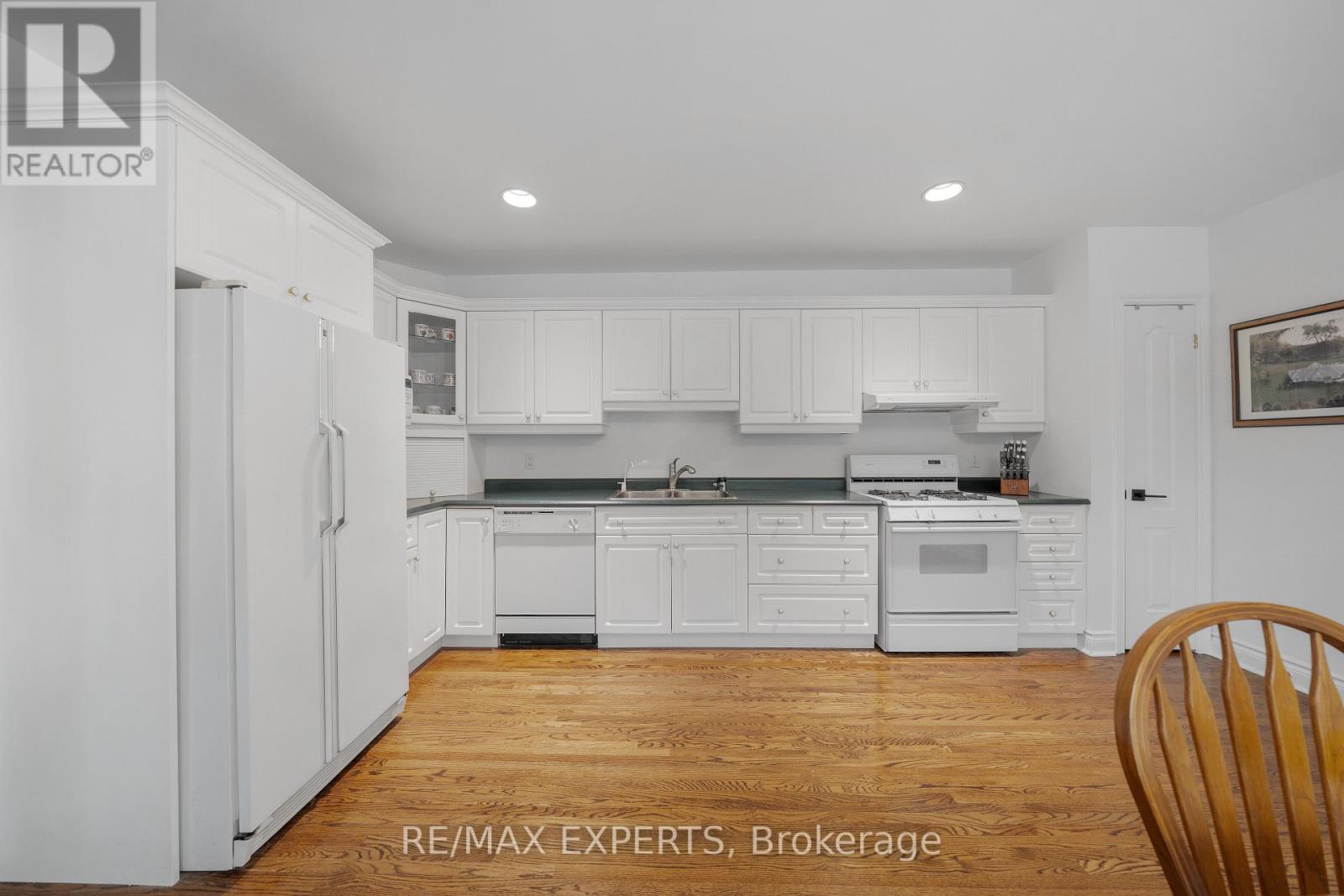 7 Bruno Ridge Drive, Caledon, Ontario  L7E 0B7 - Photo 40 - W12196410